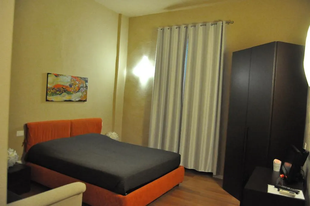 B&B Al Canto Del Cavour Pistoia 3*,