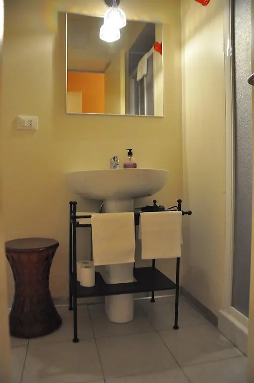 B&B Al Canto Del Cavour Pistoia Bed & Breakfast